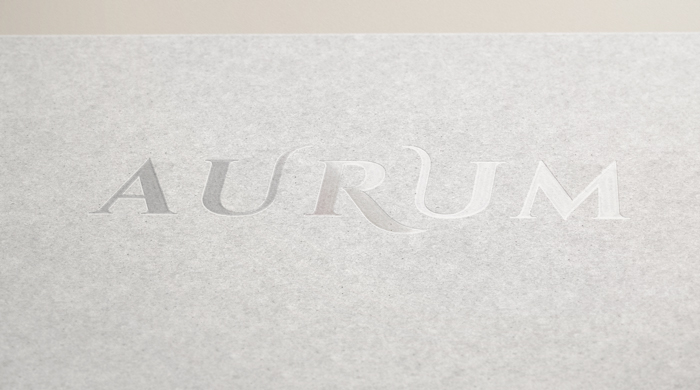 aurum logo silver